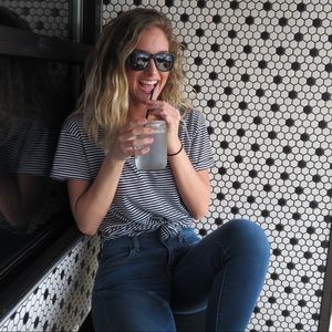 Meet your Posher, Leigh